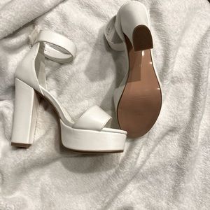 NEW CHUNKY WHITE PLATFORM HEEL